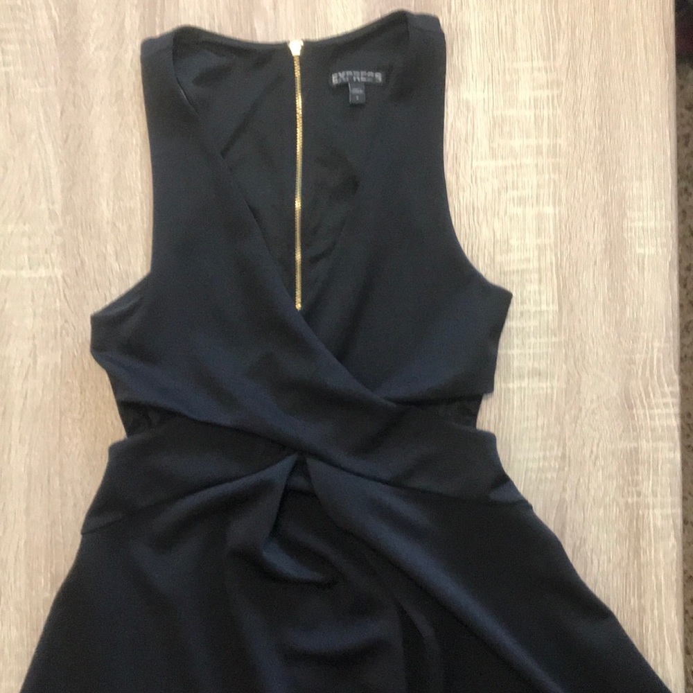 EXPRESS Black Sleeveless Cocktail Dress